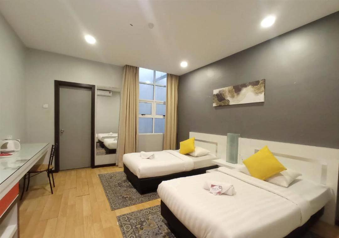 Lovita Hotel Kuantan Zewnętrze zdjęcie