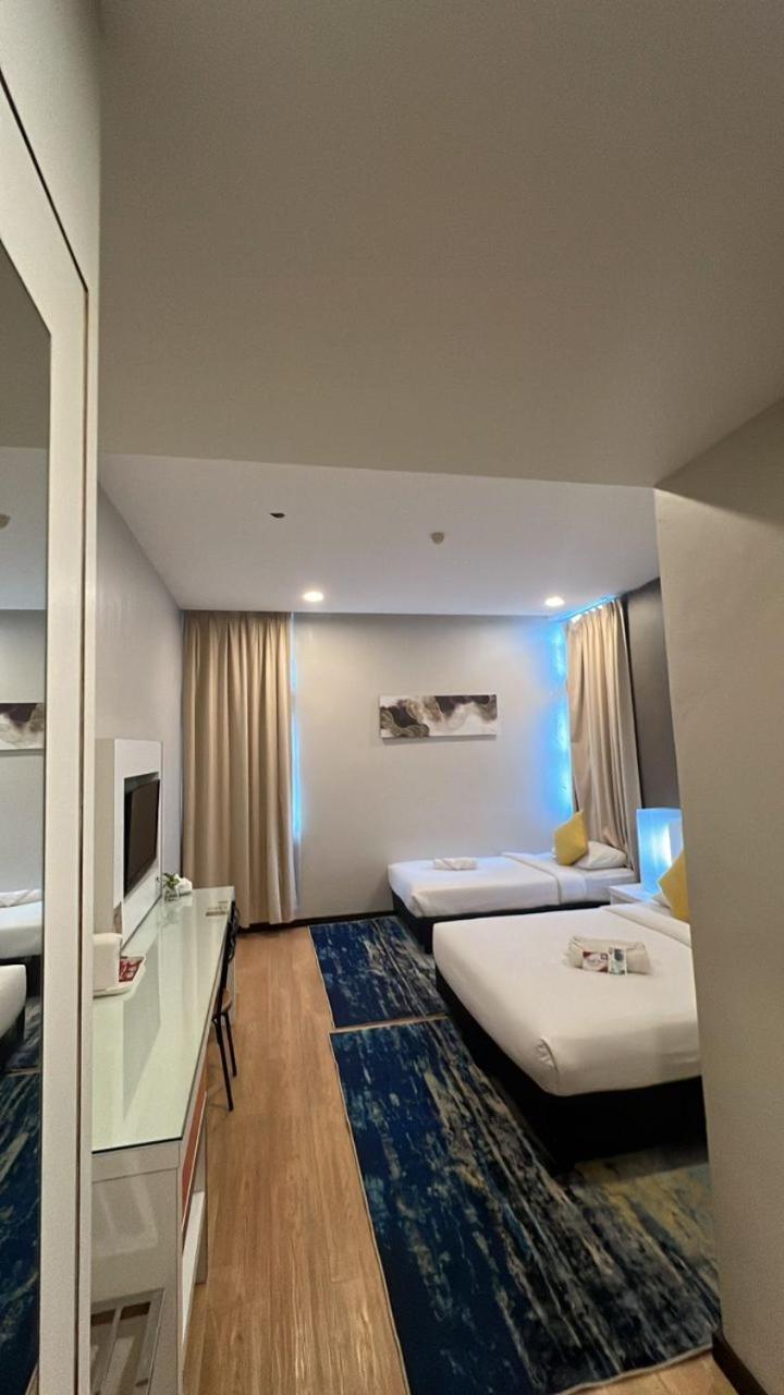 Lovita Hotel Kuantan Zewnętrze zdjęcie