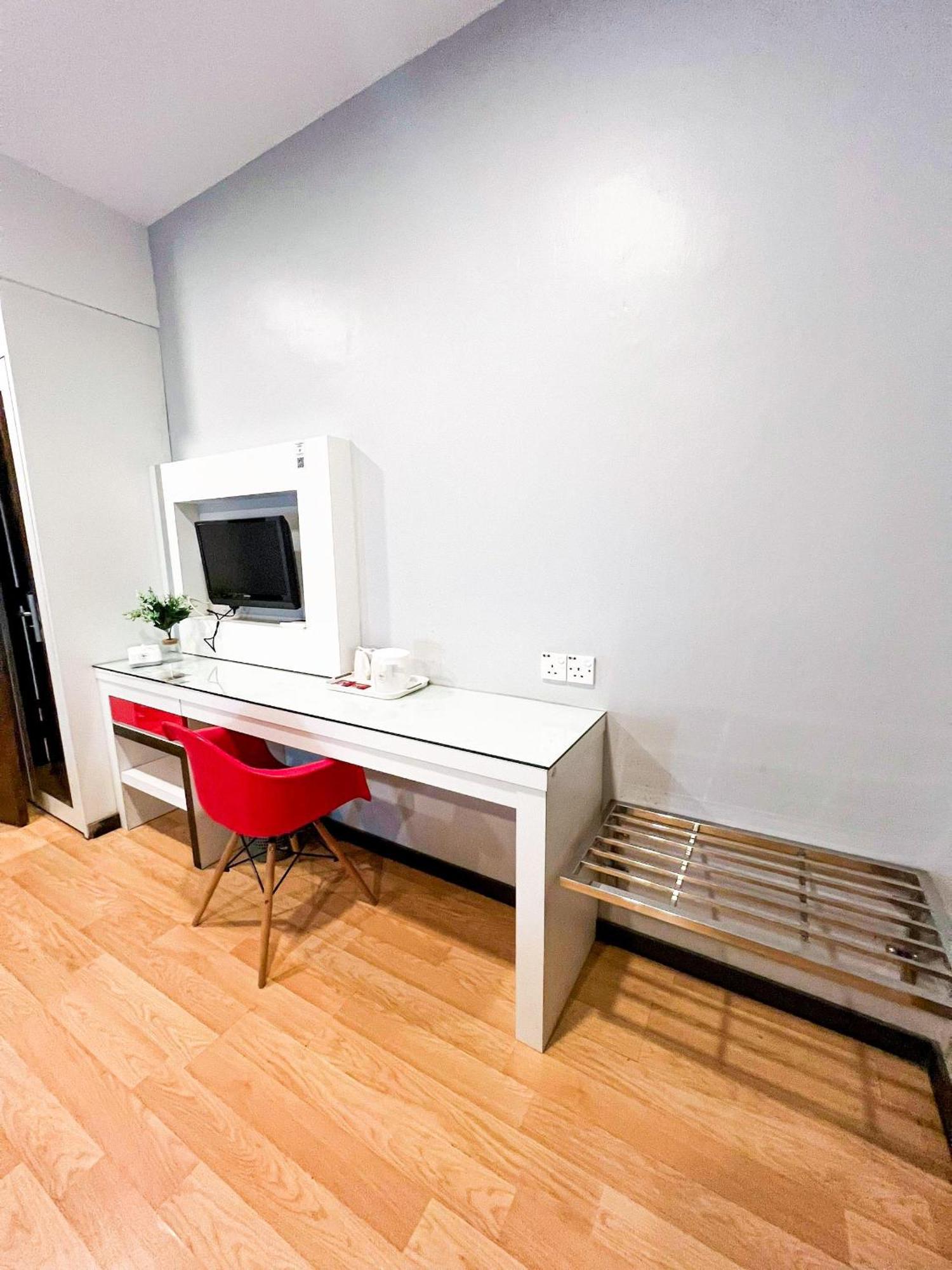 Lovita Hotel Kuantan Zewnętrze zdjęcie